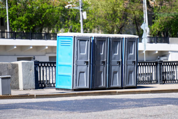 Portable Toilet Options We Offer in Red Springs, NC